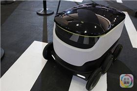 智能機器人電路板:智能機器人送快遞