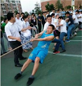 贛州深聯(lián)PCB廠拔河比賽開(kāi)幕啦?。?！