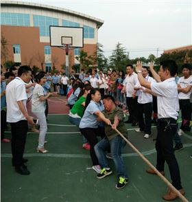 贛州深聯(lián)電路板廠拔河賽勢新鮮出爐，戰(zhàn)利品你領(lǐng)了嗎？