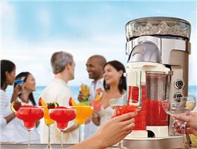 線路板廠之多功能沙冰機(jī)陪你度過酷夏 不怕熱成狗 線路板廠之多功能沙冰機(jī)陪你度過酷夏 不怕熱成狗