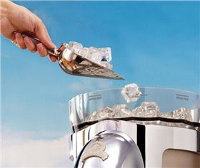 線路板廠之多功能沙冰機(jī)陪你度過酷夏 不怕熱成狗 線路板廠之多功能沙冰機(jī)陪你度過酷夏 不怕熱成狗