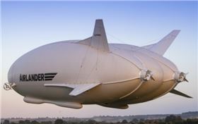 世界上最大的飛機(jī)Airlander10飛艇即將實現(xiàn)量產(chǎn)