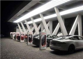 目前電動(dòng)汽車(chē)發(fā)展的最大瓶頸是什么