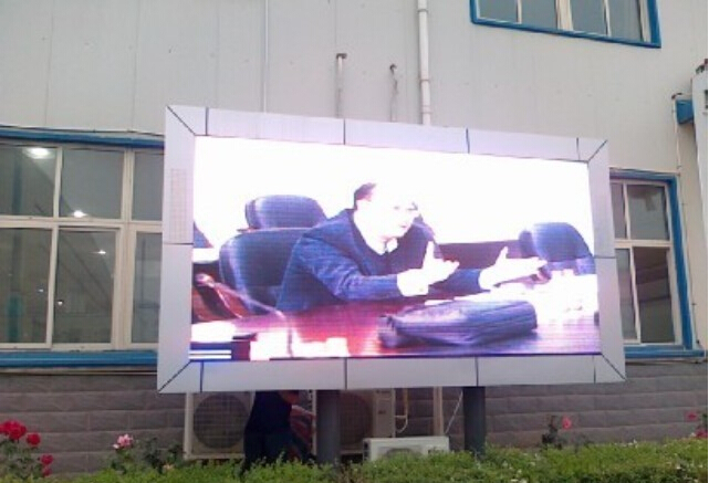 鋁基板廠家?guī)憬颐豅ED“馬賽克”