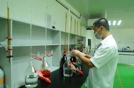 線路板化學(xué)實驗室