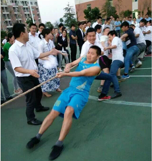 贛州深聯(lián)PCB廠拔河比賽開(kāi)幕啦！?。? style=