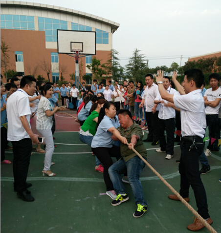 贛州深聯(lián)電路板廠拔河賽勢新鮮出爐，戰(zhàn)利品你領(lǐng)了嗎？