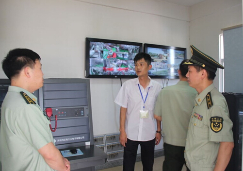 省消防總隊來訪贛州深聯(lián)線路板廠進行安全稽查 省消防總隊來訪贛州深聯(lián)線路板廠進行安全稽查