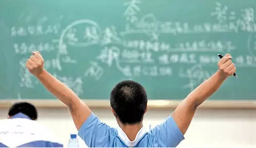 高考季，深聯(lián)電路板廠與你在一起！