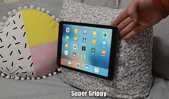 電路板廠資訊:有了這款很會“吸”的抱枕 再也不怕被平板呼臉啦