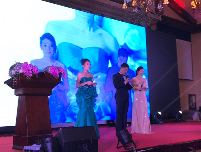 深聯線路板廠榮獲勤上彩易達光電2016年“杰出貢獻獎”