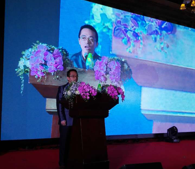 深聯線路板廠榮獲勤上彩易達光電2016年“杰出貢獻獎”