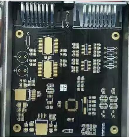 PCB電路板表面處理工藝——沉金板與鍍金板的區(qū)別 PCB電路板表面處理工藝——沉金板與鍍金板的區(qū)別