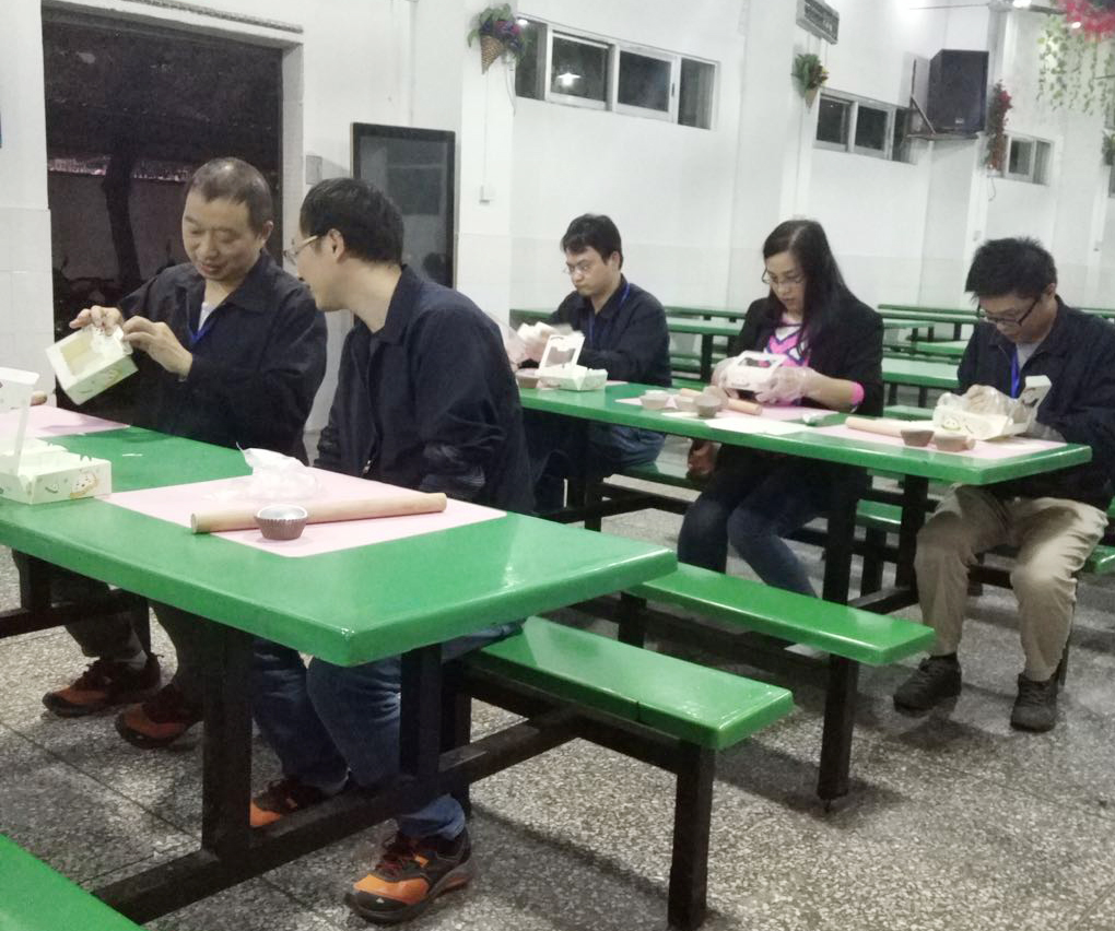 深聯(lián)電路板的烘焙課程一定能刷新你的眼界