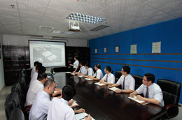 深聯(lián)電路會議室